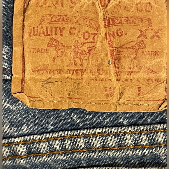 Vintage 301 Levi’s tiny fit - Picture 3 of 10